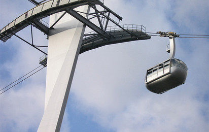 The design of a ropeway can be used to create particular architectural highlights. Whether built to cater for individual cultures or focusing on a given theme, a ropeway becomes the defining symbol of any city.