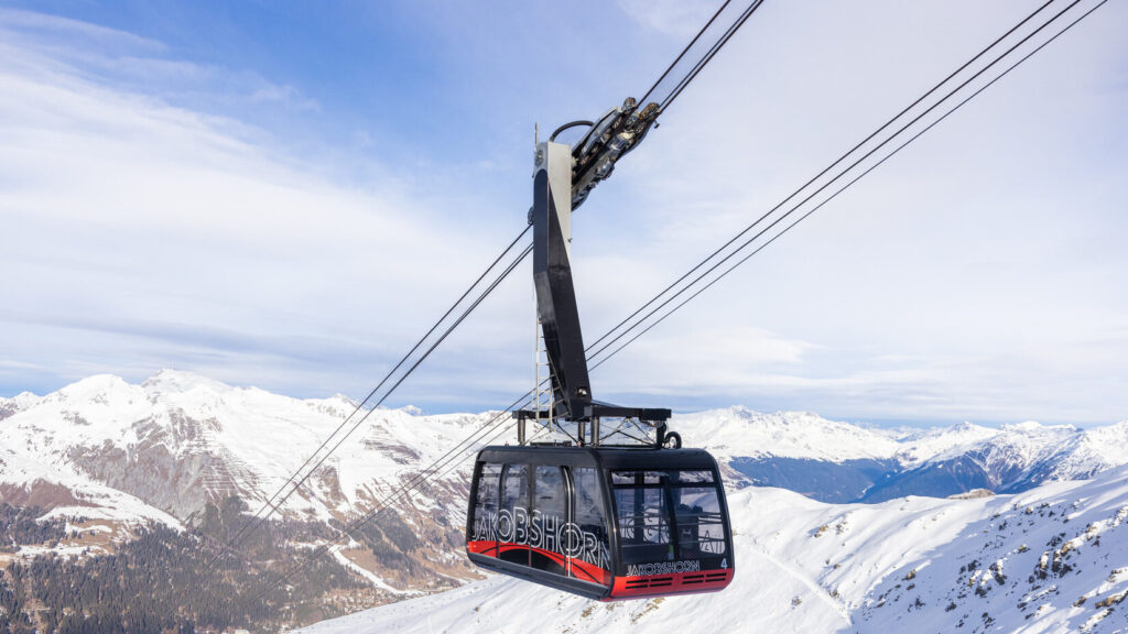 Luftseilbahn am Jakobshorn modernisiert Doppelmayr Gruppe