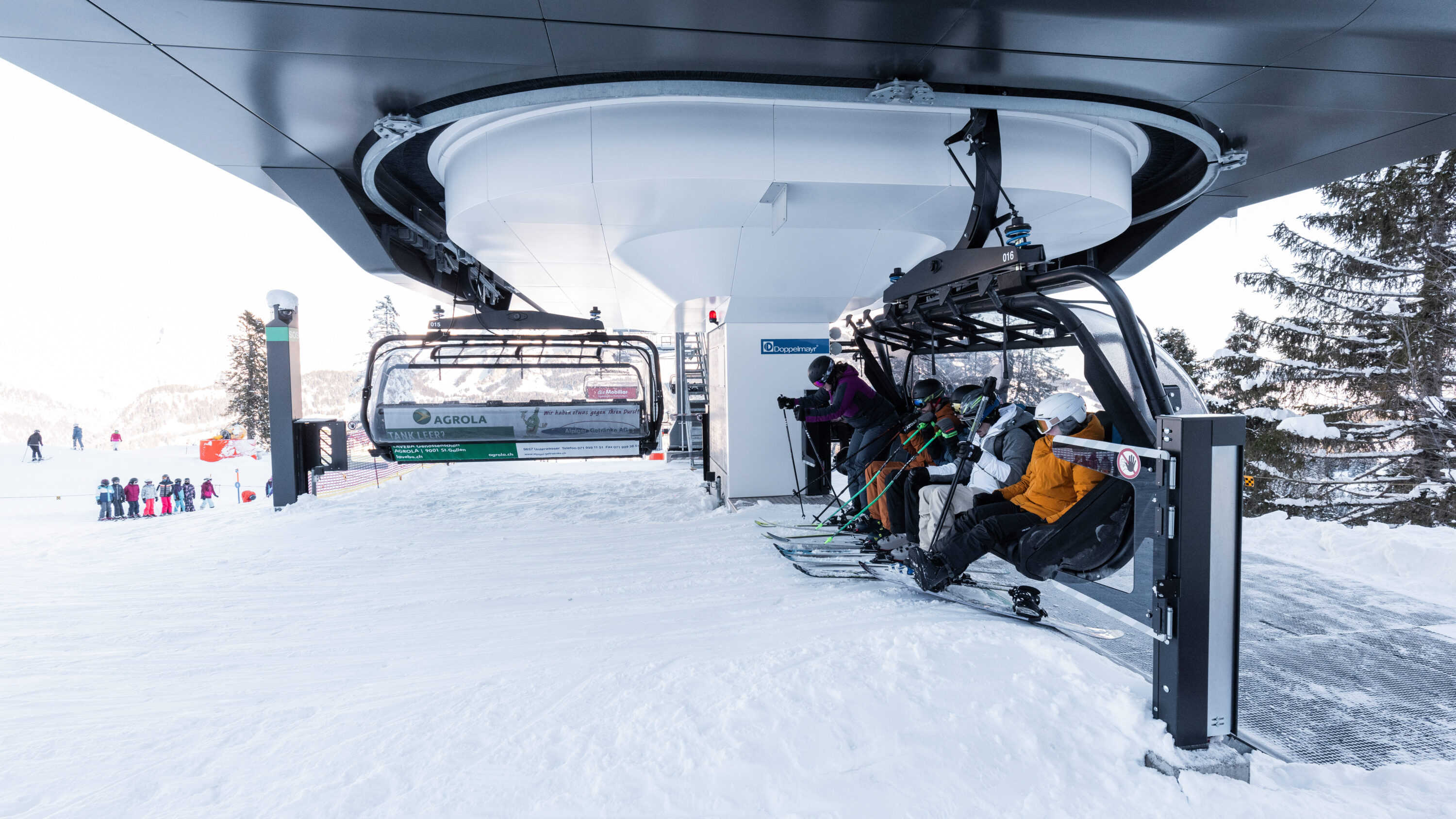 Autonomous chairlift operation with AURO-CLD - Doppelmayr Group